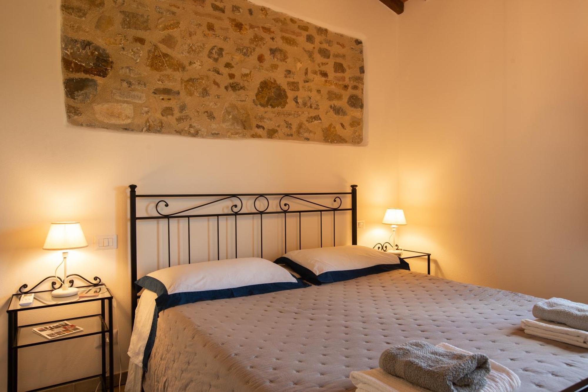 Vittoria Chianti Vacations Daire Poggibonsi Dış mekan fotoğraf